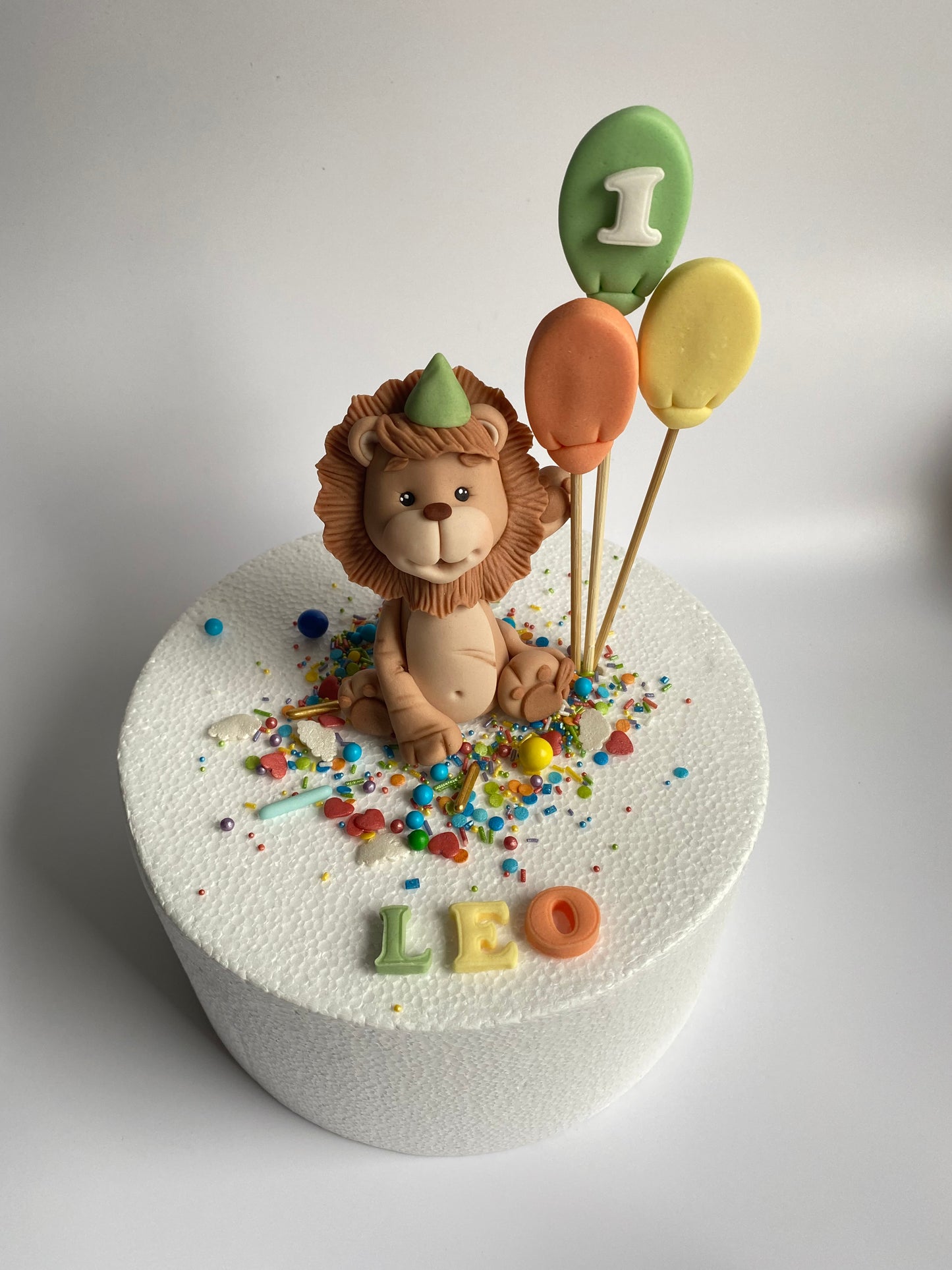 Partylöwe Lio