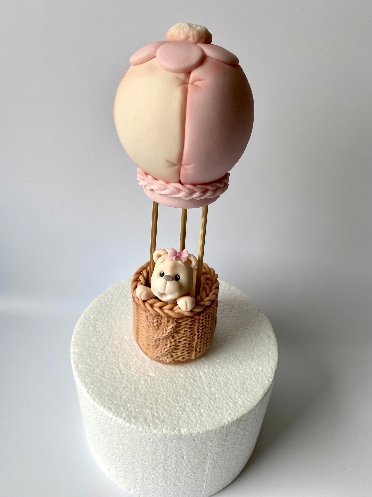 Teddy im Ballon Rosa