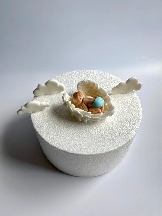 Baby Blau mit Wolken