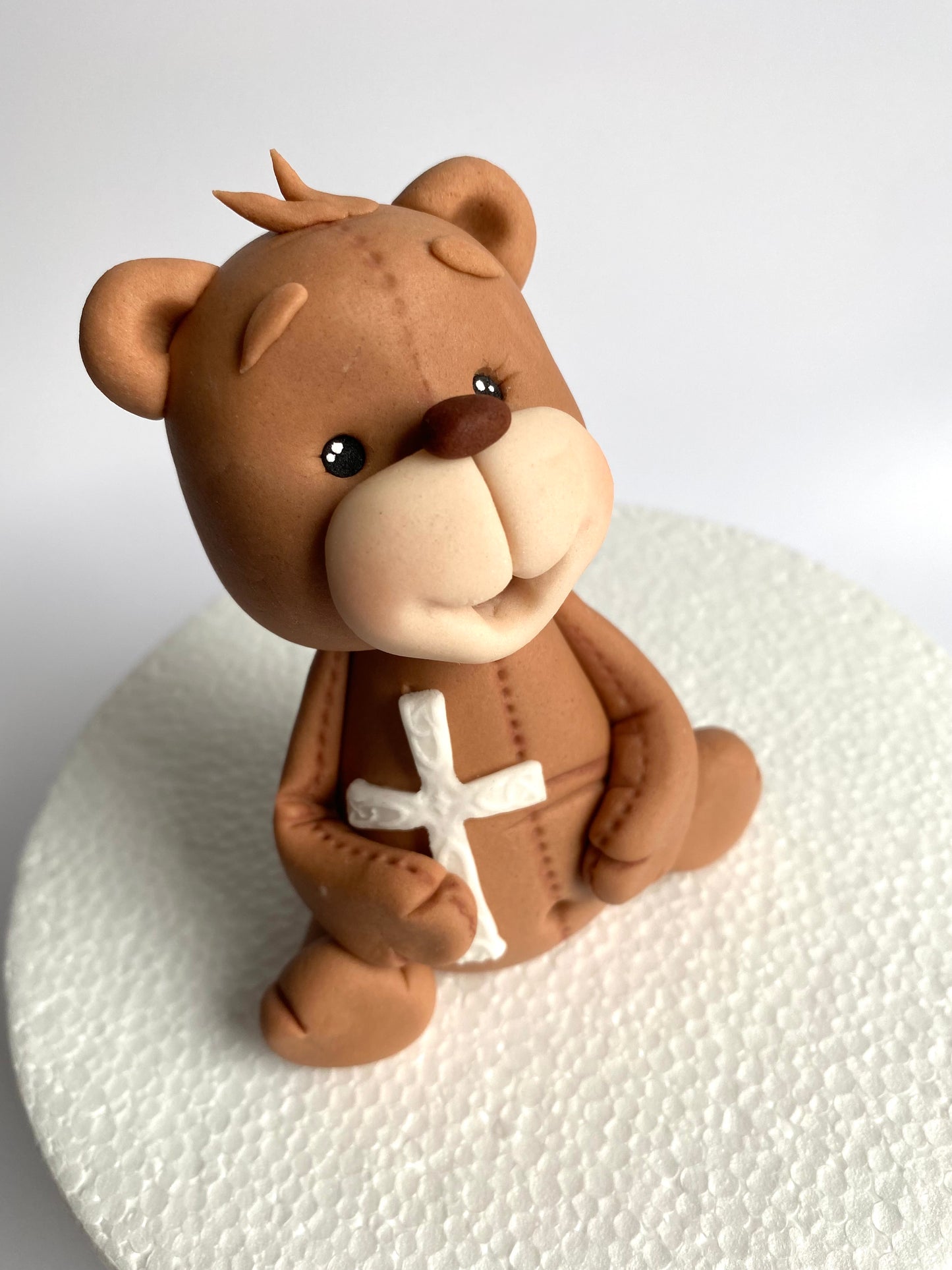Teddy mit Kreuz